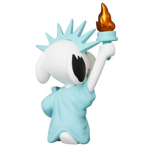 ToyShnip Medicom Peanuts UDF Figure - Select Figure(s) — Action Figure