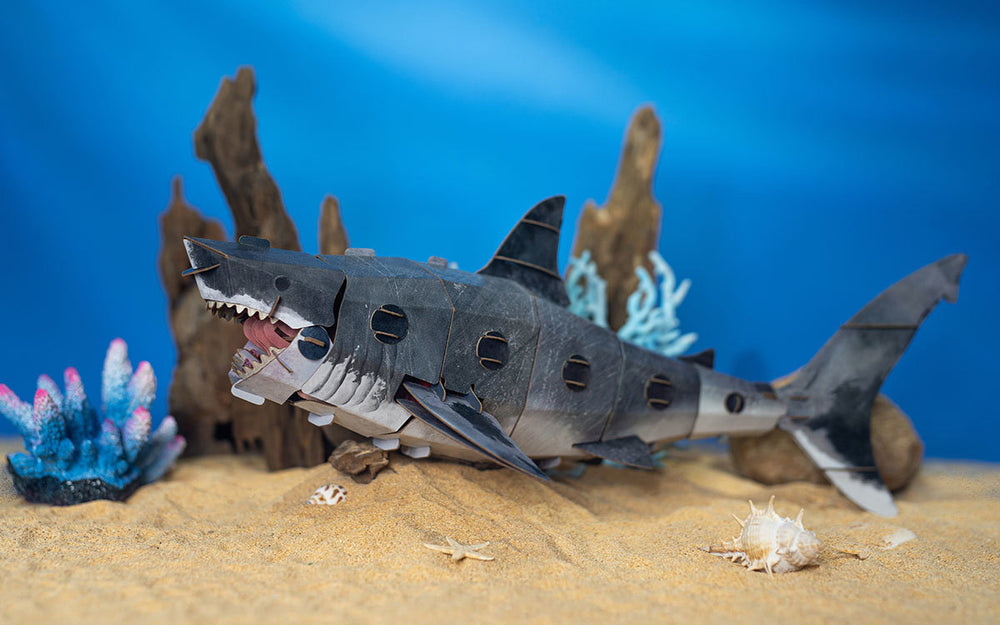 Make Bug Great White Shark 3D Kraft Paper Puzzle