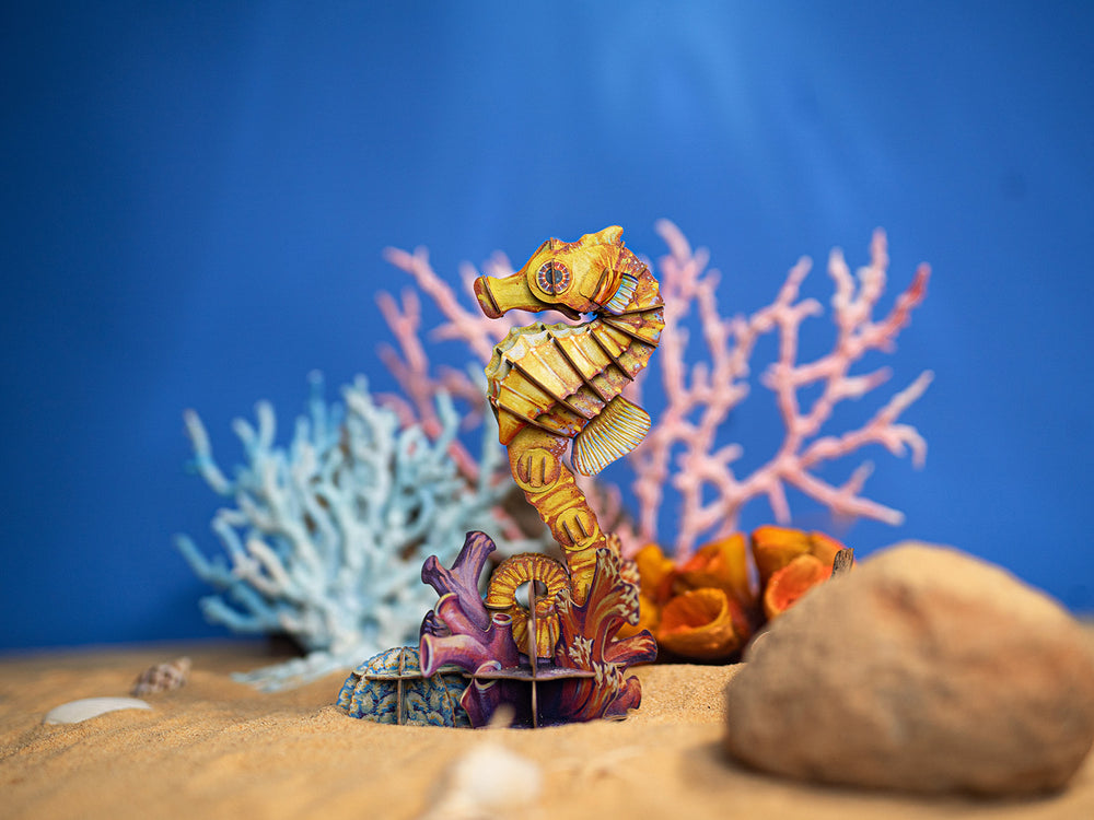 Make Bug Seahorse 3D Kraft Paper Puzzle
