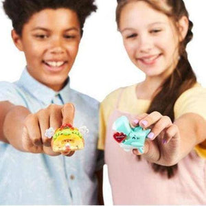 Oh My GIF 1 Bit Pack - Series 1 - (1) blind Box