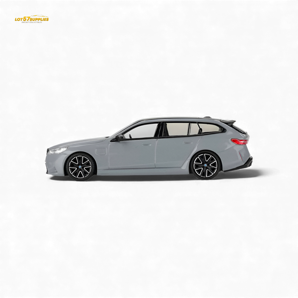 (Pre-Order) Mini GT BMW M5 Touring Brooklyn Grey Metallic 1:64