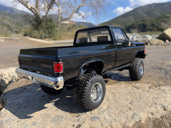 RC4WD Trail Finder 2 "LWB" RTR with Chevrolet K10 Scottsdale Body