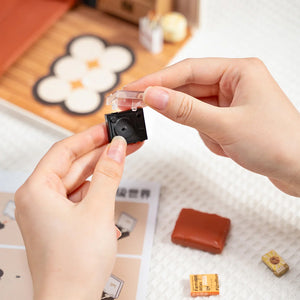 Rolife - Cozy Living Lounge Super Creator Miniature House DW007
