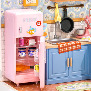 Robotime Homely Baking Kitchen, DIY Miniature House — DIY Home Decor
