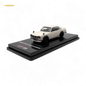 Inno64 Nissan Skyline 2000 GT-R (KPGC10) in White 1:64