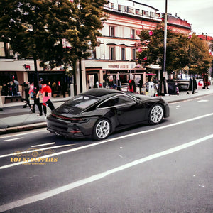 Mini GT 1:64 Porsche 911 (992) GT3 Touring Black #606 1:64 MGT0606