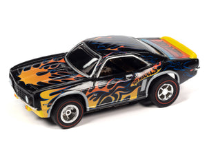 Auto World 1969 Camaro SS Hot Wheels Flames HO Slot Car SC382