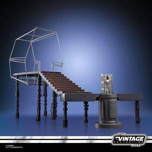 ToyShnip Star Wars - The Vintage Collection - Carbon-Freezing Chamber Playset with Stormtrooper Action Figure — Action & Toy