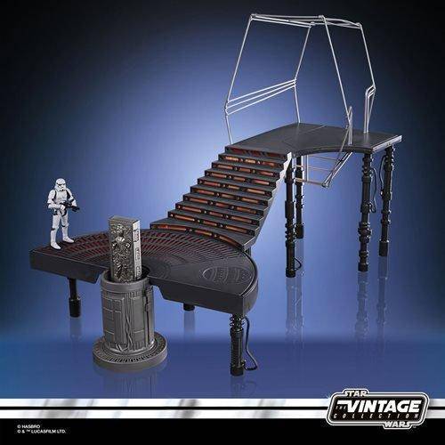 ToyShnip Star Wars - The Vintage Collection - Carbon-Freezing Chamber Playset with Stormtrooper Action Figure — Action & Toy