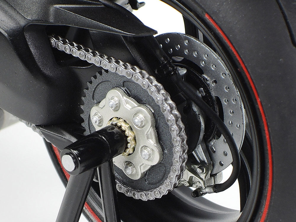 Tamiya Ducati Superleggera V4