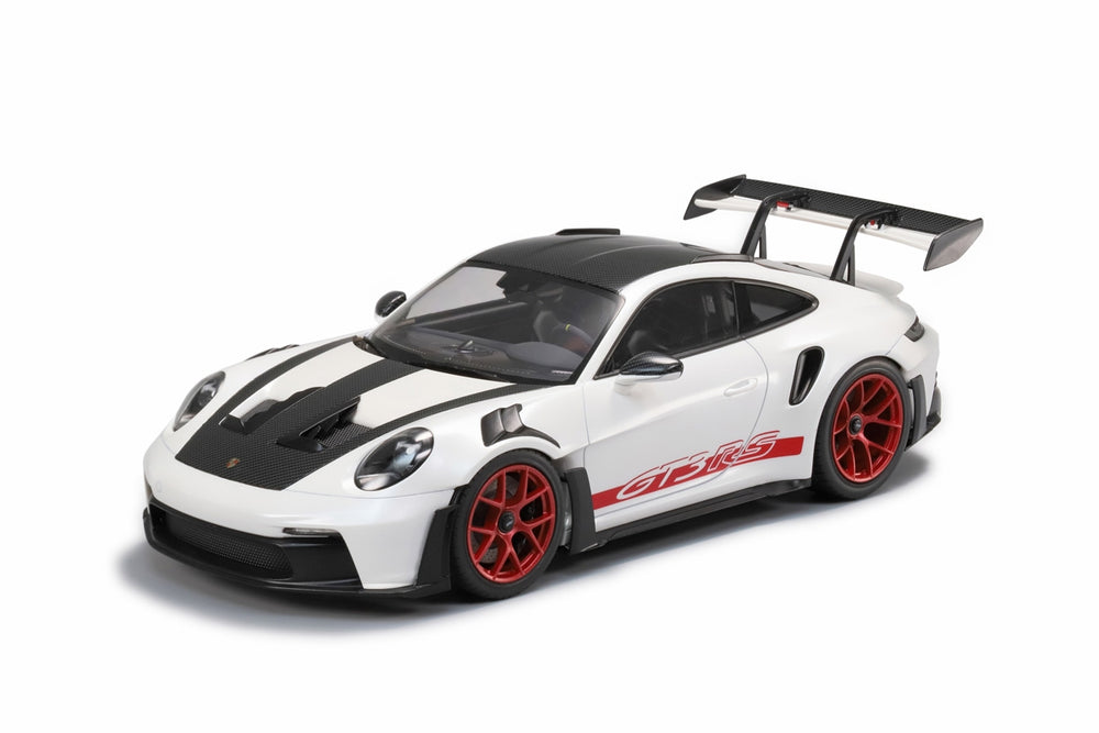 Tamiya 1/24 Porsche 911 GT3 RS (992) Plastic Model
