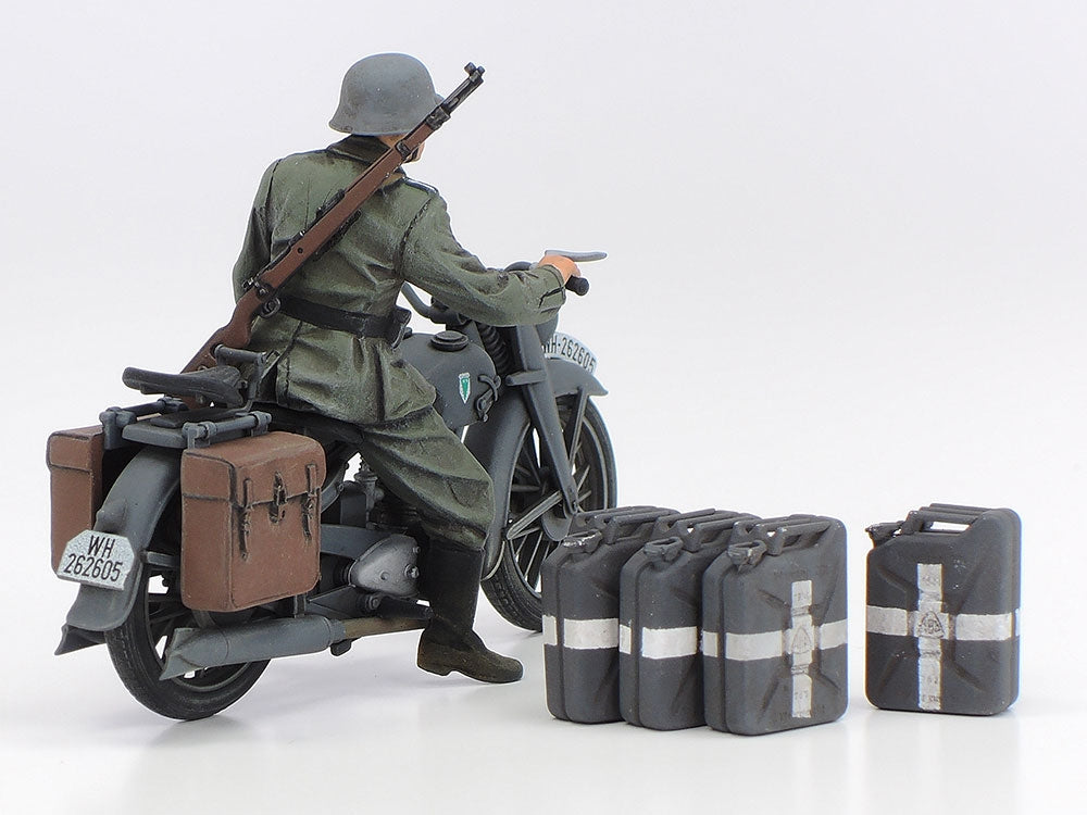 Tamiya German Panzer IV Ausf.G Early, Motorcycle Set Easter Front,