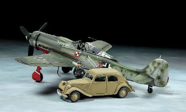 Tamiya 1/48 Focke-Wulf Fw190 D-9 JV44 & Citroen Traction 11CV Staff