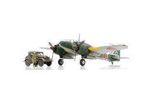 Tamiya 1/48 Mitsubishi Ki-46 III Type 100 & 4x4 Light Vehicle