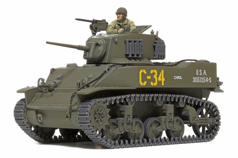 Tamiya 1/48 US LightTank M5A1 Stuart, Plastic Model