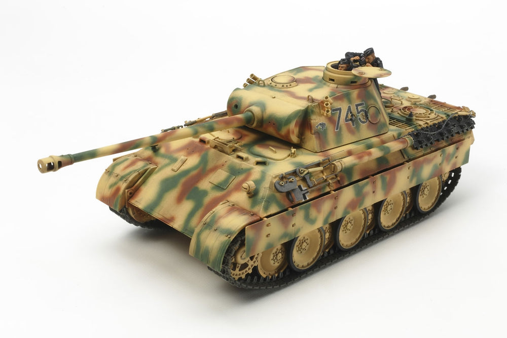 Tamiya 1/35 German Panther AUSF.D Plastic Model Kit