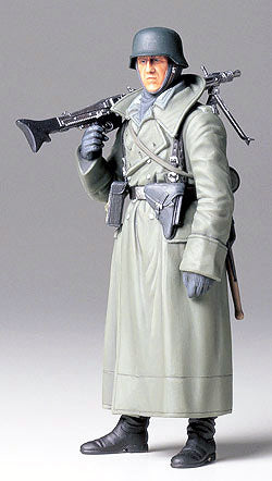 Tamiya 1/16 German Machine Gunner Plastic Model