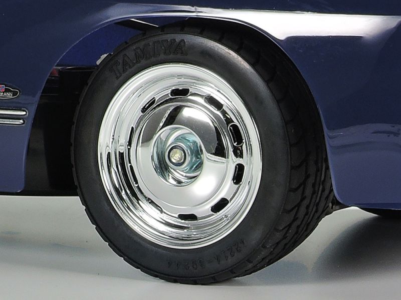 Tamiya 1/10 RC Volkswagen Karmann Ghia (M-06)