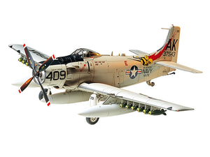 Tamiya 1/48 Douglas Skyraider AD-6 (A-1H)