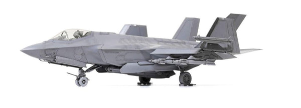 Tamiya 1/48 Lockheed Martin F-35 C Lightning II Plastic Model Kit