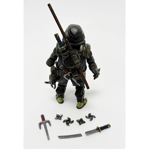 ToyShnip Teenage Mutant Ninja Turtles Last Ronin 4 1/2-Inch Action Figure - Previews Exclusive — Action & Toy Figures