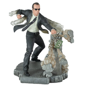 ToyShnip The Matrix Gallery Agent Smith PVC 10-Inch Diorama — Action Figure