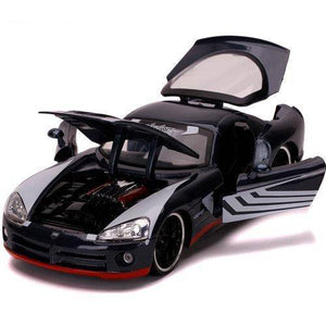 Venom 2008 Dodge Viper SRT10 1:24 Scale Die-Cast Metal Vehicle with Figure