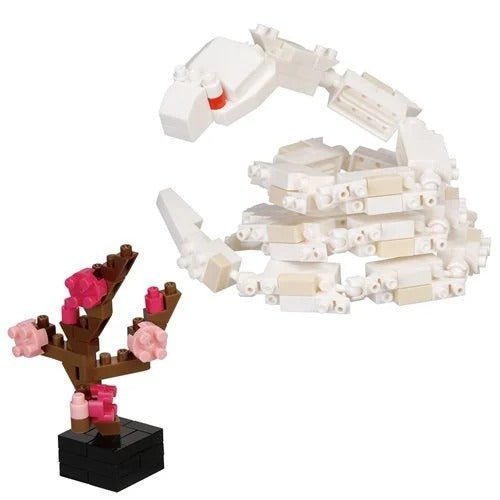 ToyShnip White Snake Reptilia Nanoblock Mini Collection Series Constructible Figure