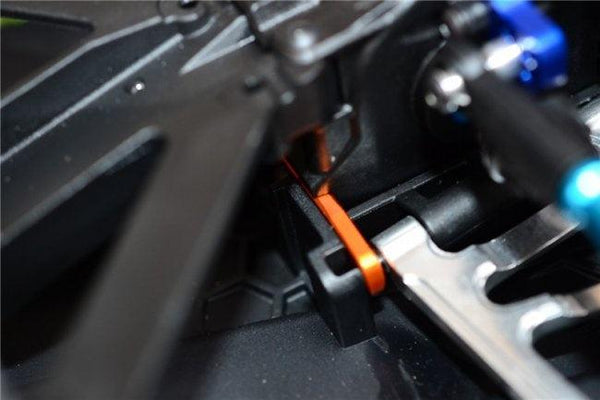 GPM XO009-BLUE ALUMINUM REAR ARM BULK TRAXXAS X0 -01